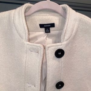 ALFANI WHITE BUTTON JACKET